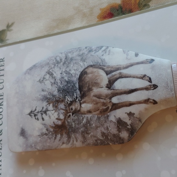 Holiday Spatula and Cookie Cutter 2 Piece Set Reindeer and Pine Tree NWT - Picture 6 of 10